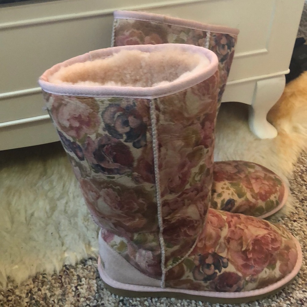 UGG Classic Tall